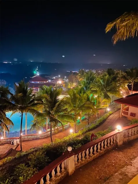 Indismart Woodbourne Resort - Image 1