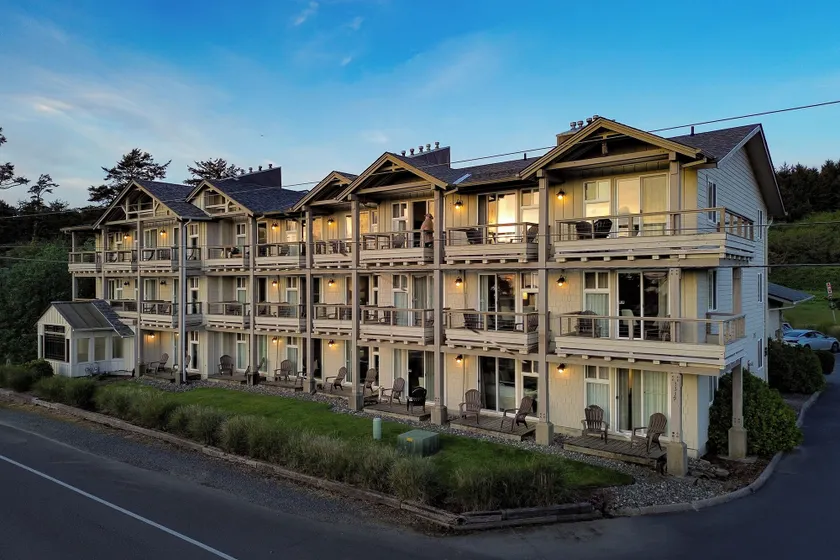 The Wayside Inn - Image 1