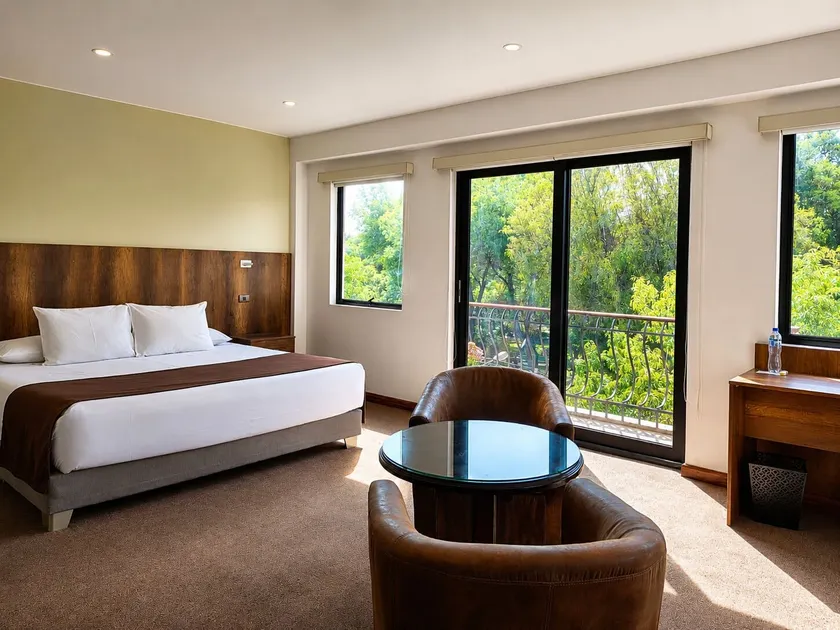 Hotel Villa del Carmen - Image 1