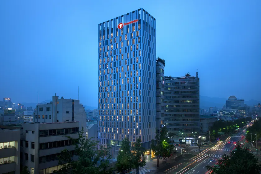 Travelodge Dongdaemun Seoul - Image 1