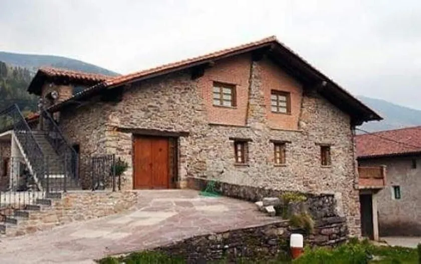 Argiñenea - Image 1