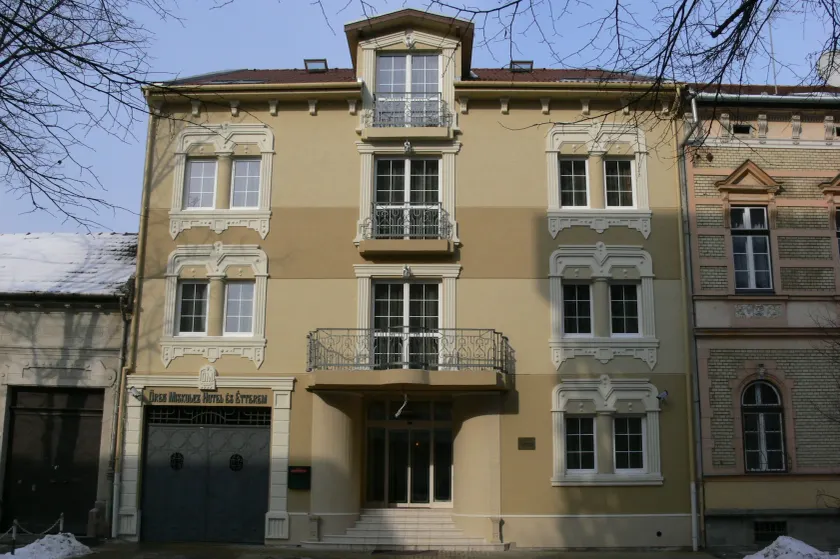Öreg Miskolcz Hotel - Image 1