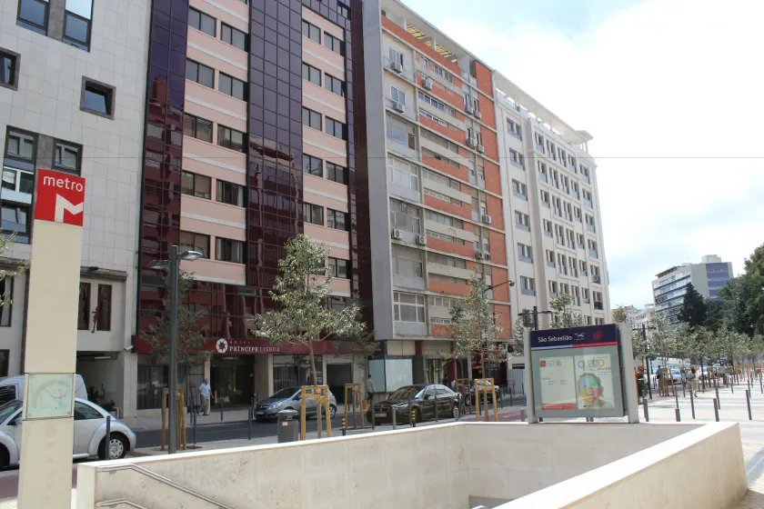 Hotel Principe Lisboa - Image 1