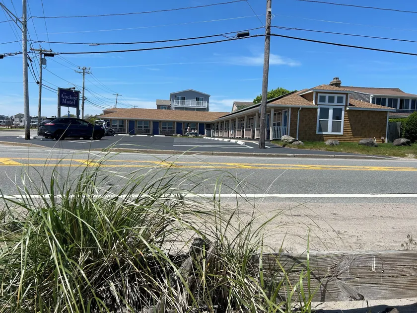 The Anchor Motel - Image 1