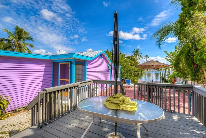 Pine Island Paradise Resort - Image 1