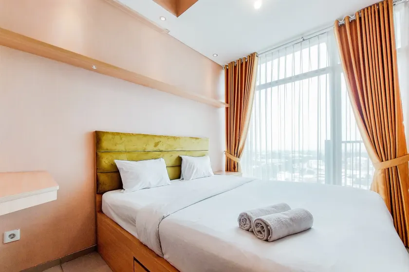 Homey And Modern Studio At Tree Park City Cikokol Apartment - Image 1