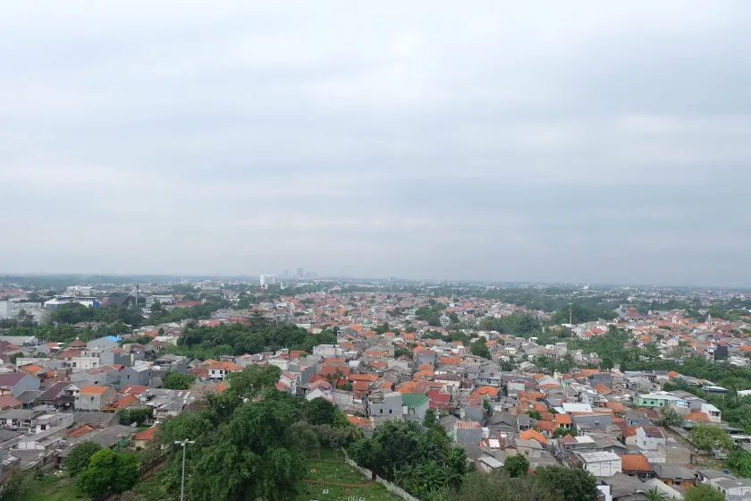 Nice And Strategic Studio Kebagusan City Apartment - Image 1