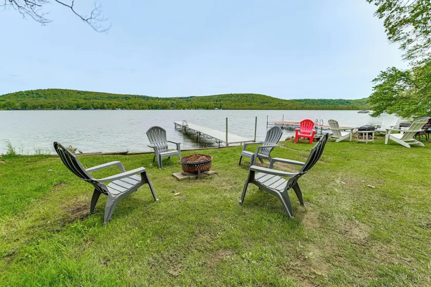 Walk to Lake! Home w/ Private Dock in Alpine - Image 1
