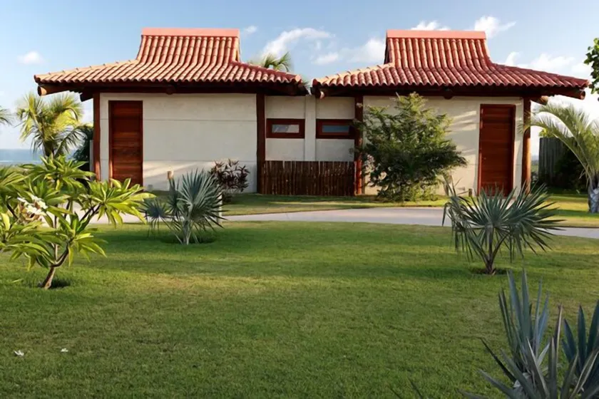 Gungaporanga Hotel - Image 1