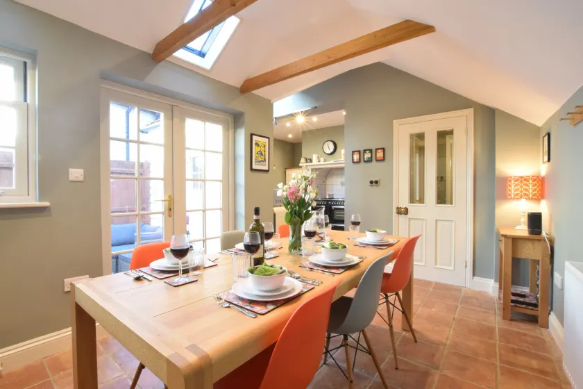 11 Crabbe Street, Aldeburgh - Image 1