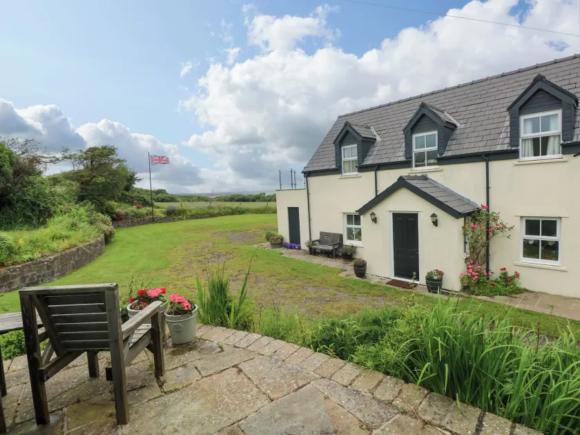 North Studdock Cottage - Image 1