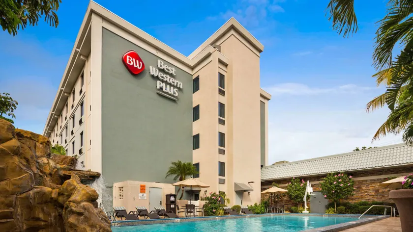 Best Western Plus Hollywood/Aventura - Image 1