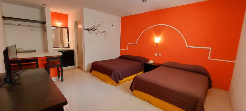Hotel El Marques - Image 1