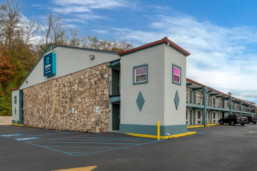 Clarion Pointe Kimball By Choice Hotels - Image 1
