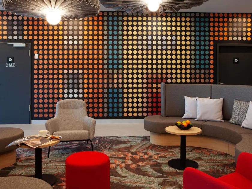 ibis budget Hotel Berlin Airport - Image 1