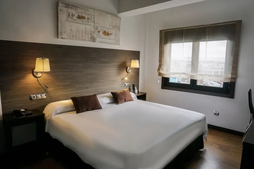 Suites Coruña - Image 1