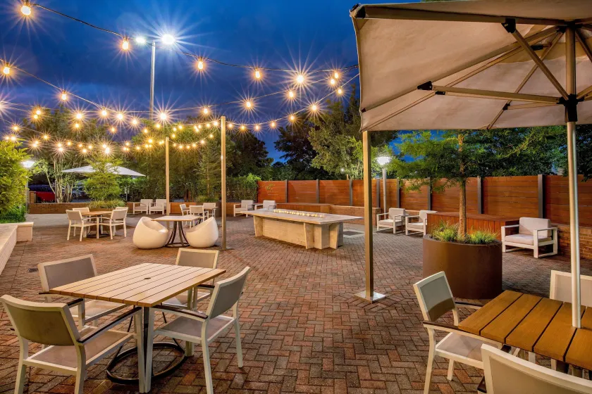Delta Hotels by Marriott Chesapeake Norfolk - Image 1