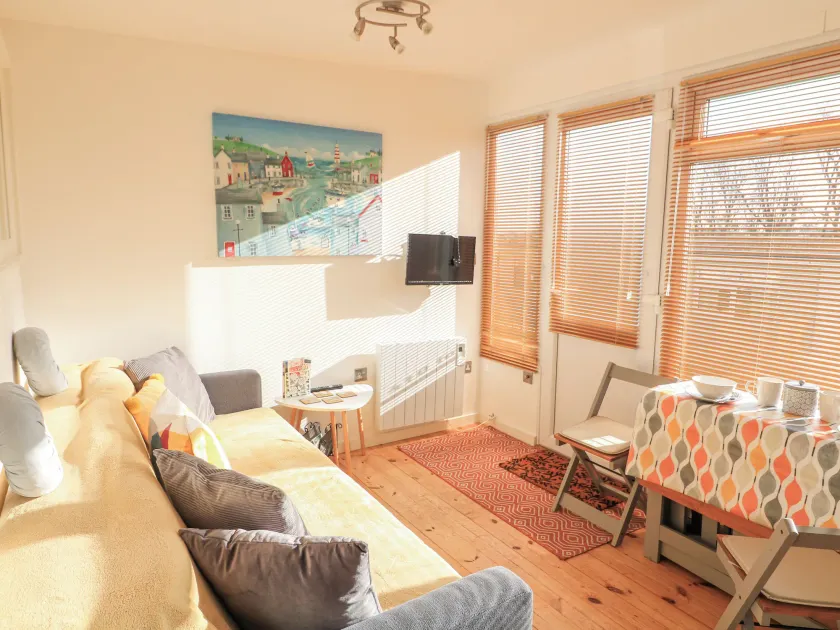418 Norton Park - Image 1