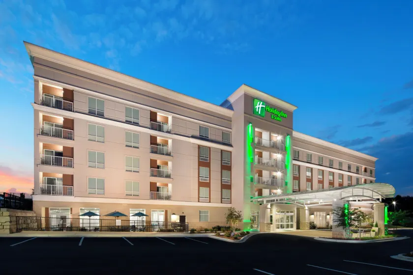 Holiday Inn & Suites Arden - Asheville Airport by IHG - Image 1