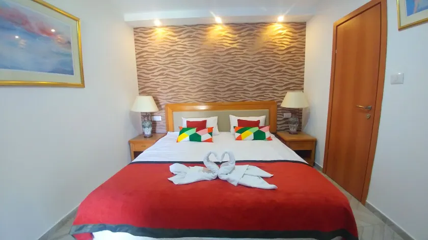 City Suites - Image 1