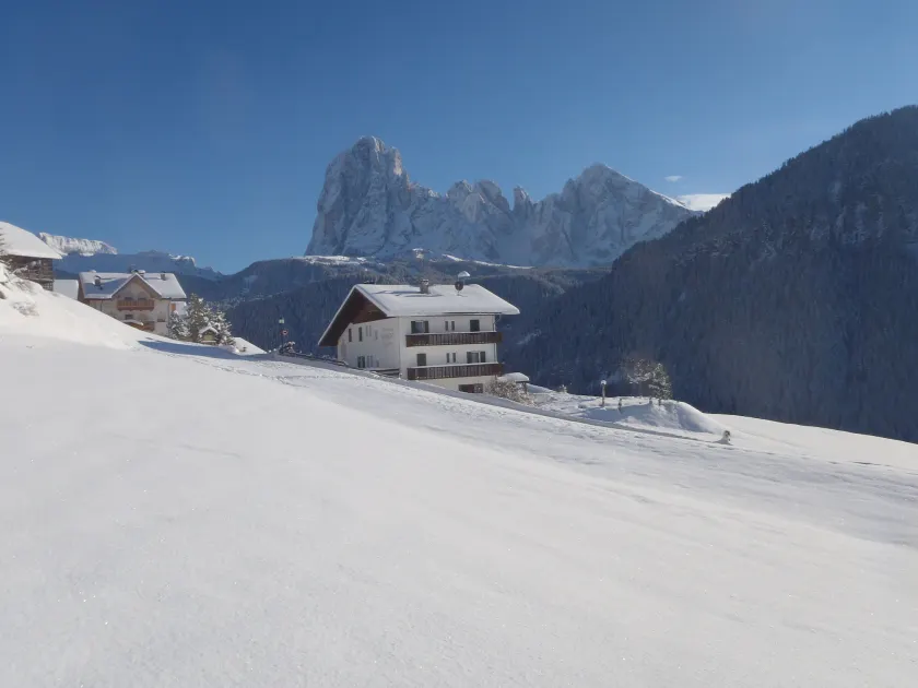 Albergo Somont - Image 1
