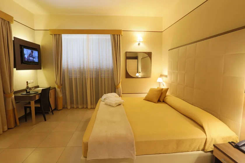 Hotel Milazzo - Image 1