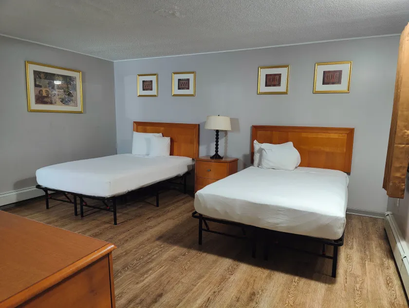 Capri Motel - Image 1