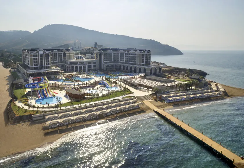 Sunis Efes Royal Palace Resort & Spa - Image 1