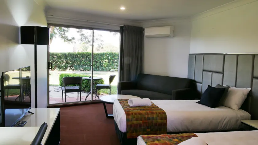 Country Capital Motel - Image 1