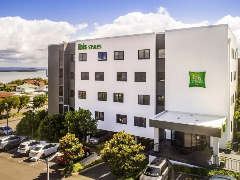 Ibis Styles The Entrance - Image 1