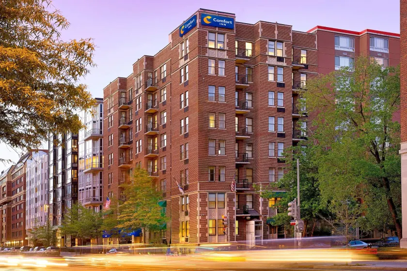 Comfort Inn Downtown DC-Convention Center - Image 1