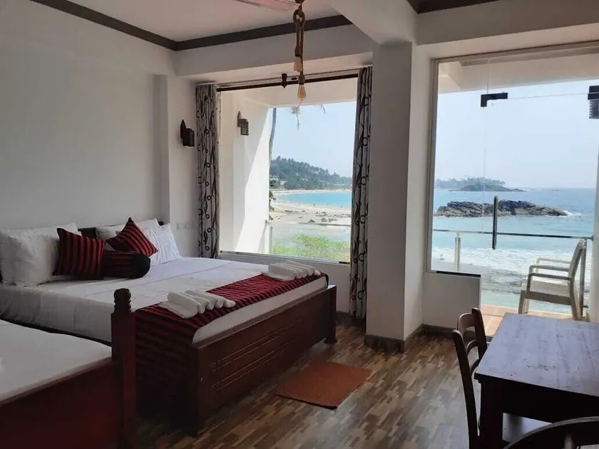 Coral Beach Hotel - Room