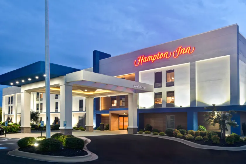Hampton Inn Anderson - Image 1