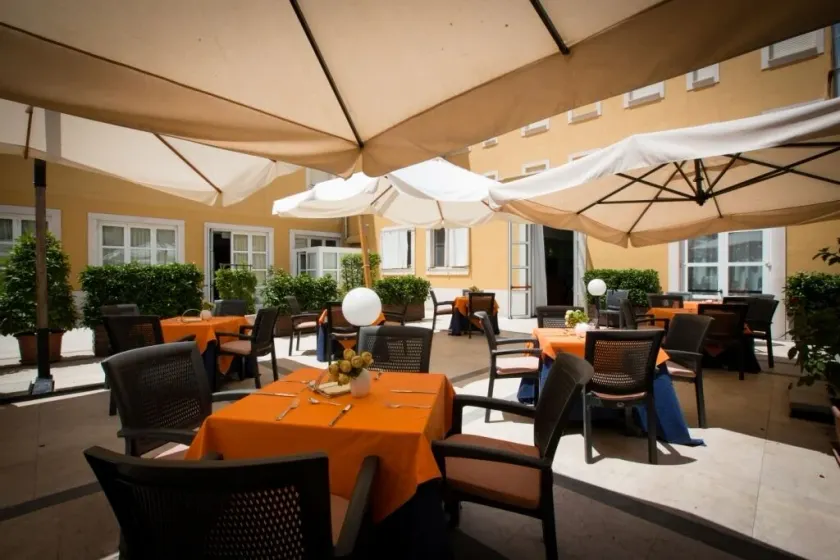 Hotel San Domenico Al Piano - Image 1