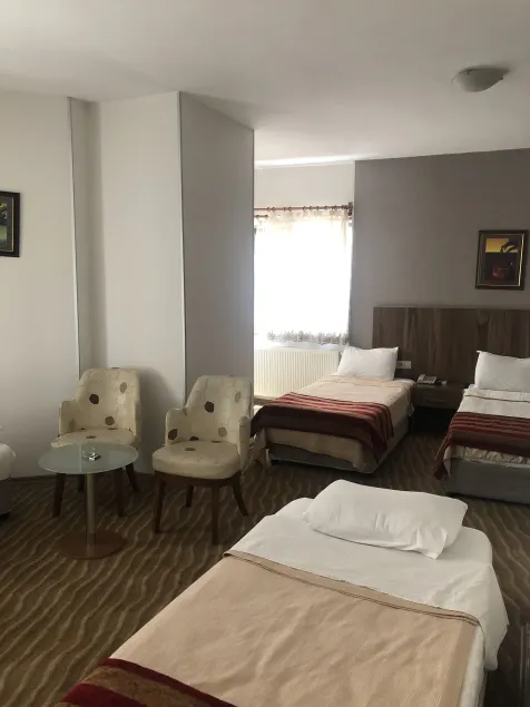 Kilim Otel - Image 1
