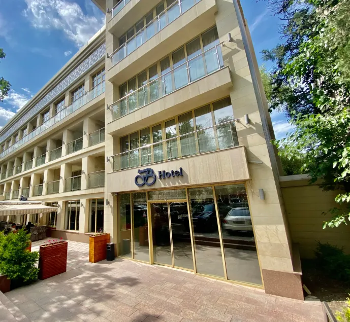 B Hotel Bishkek - Image 1