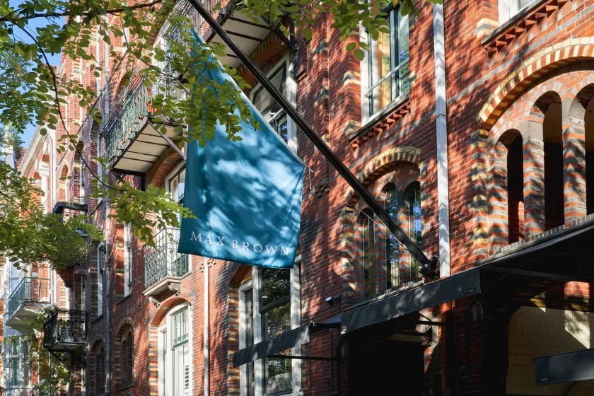 Max Brown Hotel Museum Square, part of Sircle Collection - Image 1