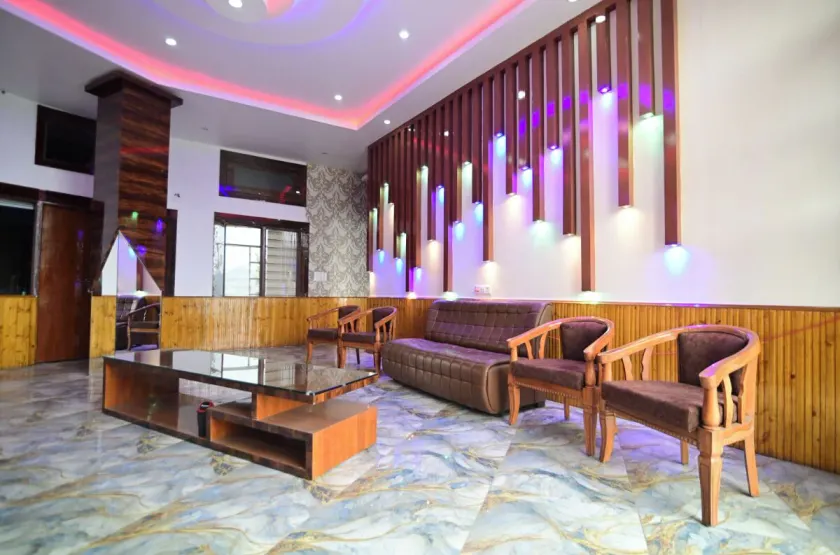 Wild Oasis - Reception