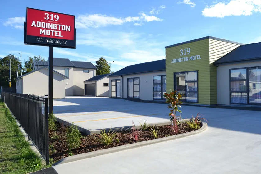 319 Addington Motel - Image 1