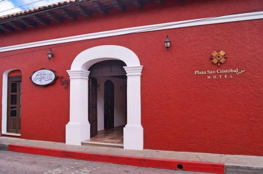 Hotel Plaza San Cristóbal - Image 1