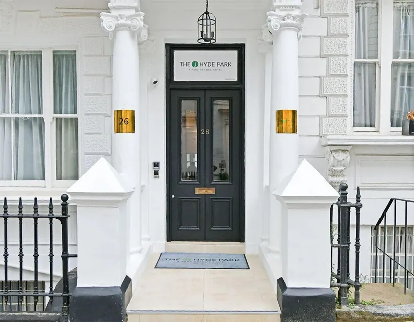 The J Hyde Park Hotel - Image 1