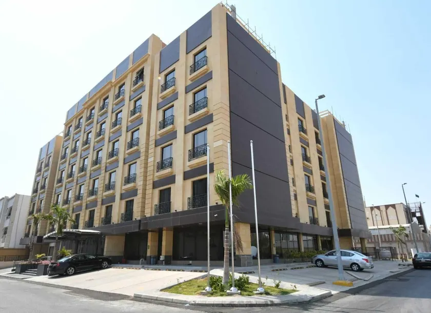 Renee Hotel - Image 1