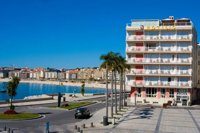 Apartamentos Rotilio - Image 1
