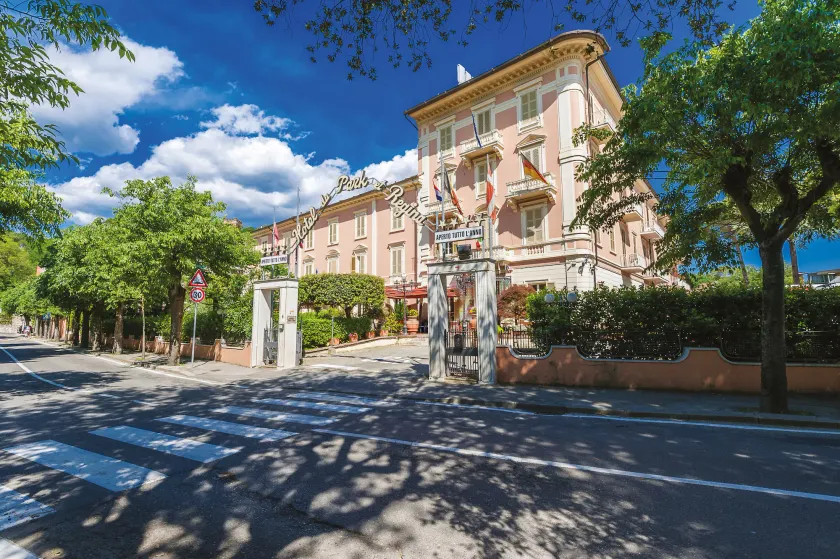 Grand Hotel du Park et Regina - Image 1
