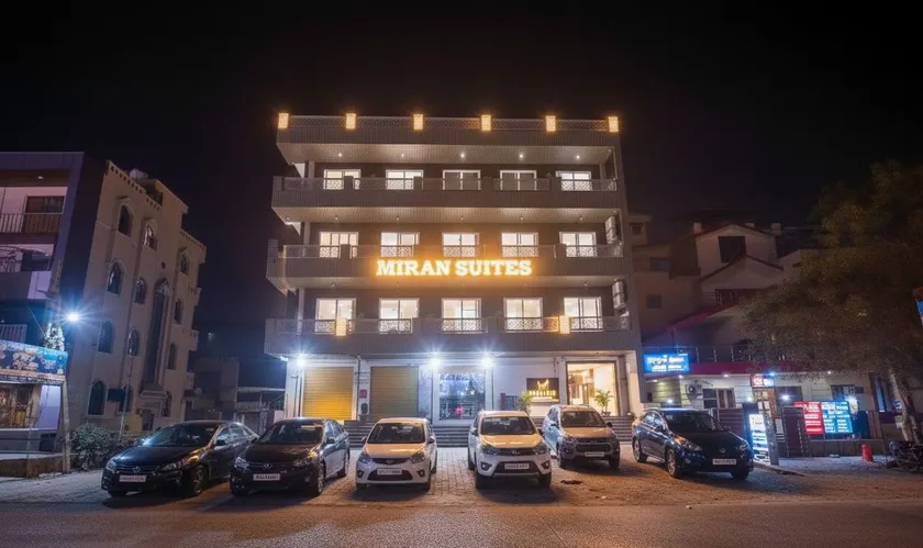 Miran Hotel & Suites - Mathura Road - Image 1