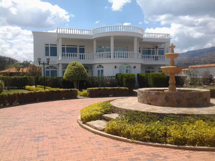 Hotel Casa Blanca Sutamarchan - Image 1