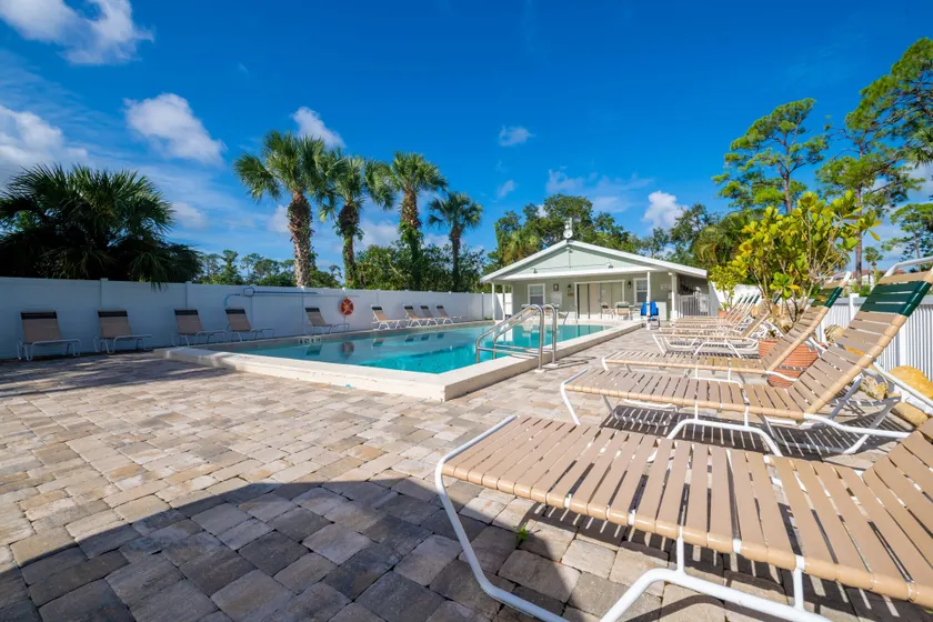 Naples RV Resort - Image 1