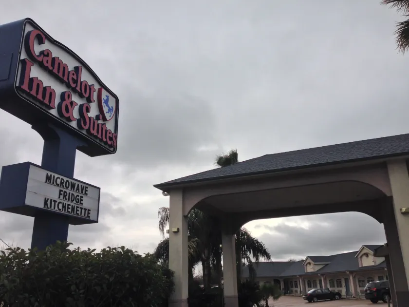 Camelot Inn & Suites Highway 290 NW Freeway - Image 1