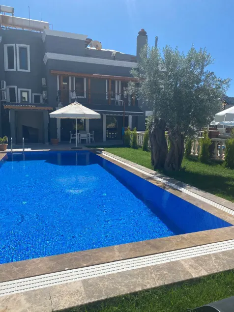Nur Suites & Hotels - Image 1