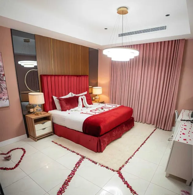 Dana Hotel - Image 1